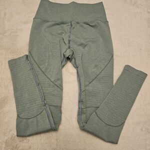 Alphalete light green revival leggings